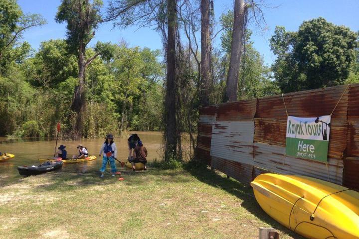 a group of people in a park